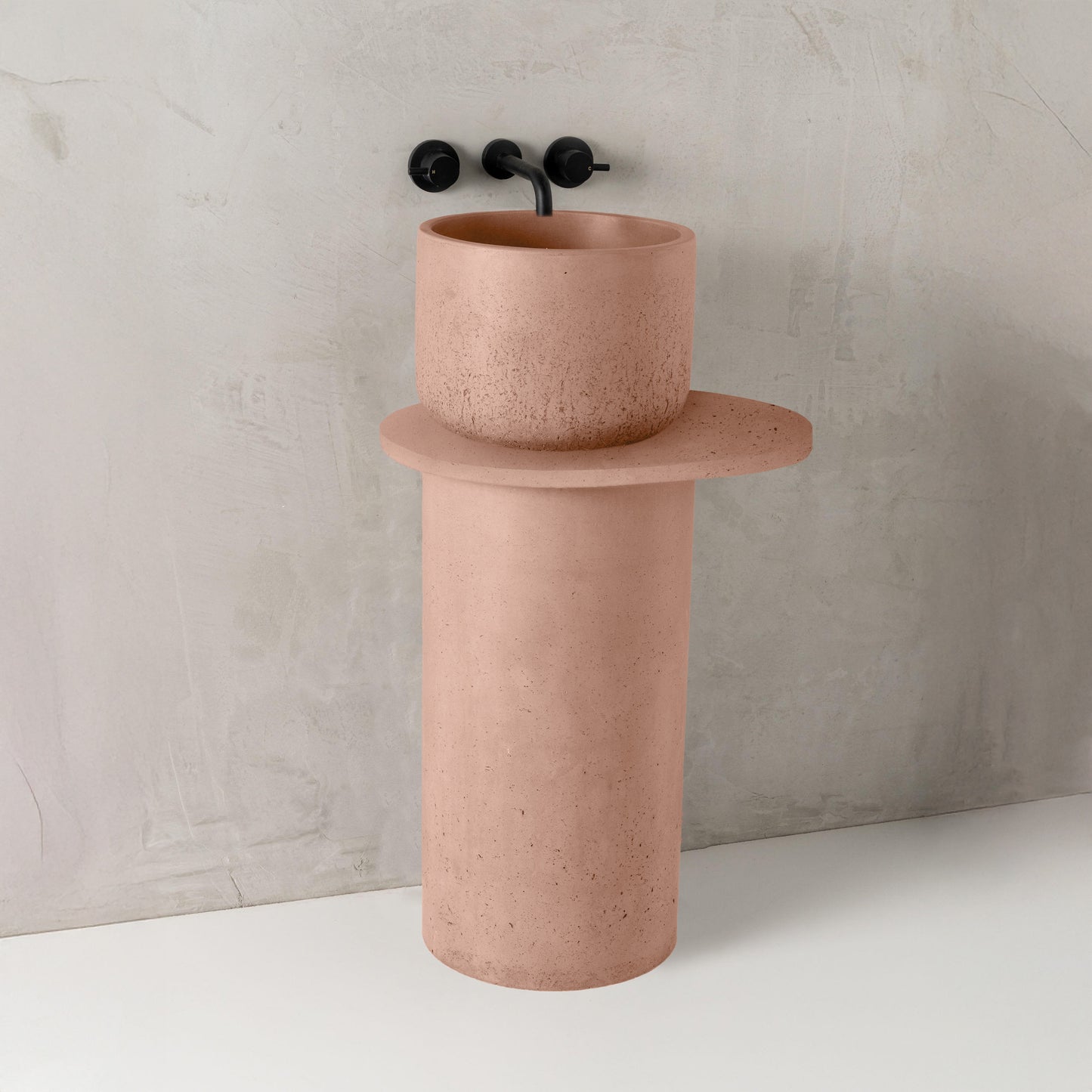 Dani concrete basin, Candy