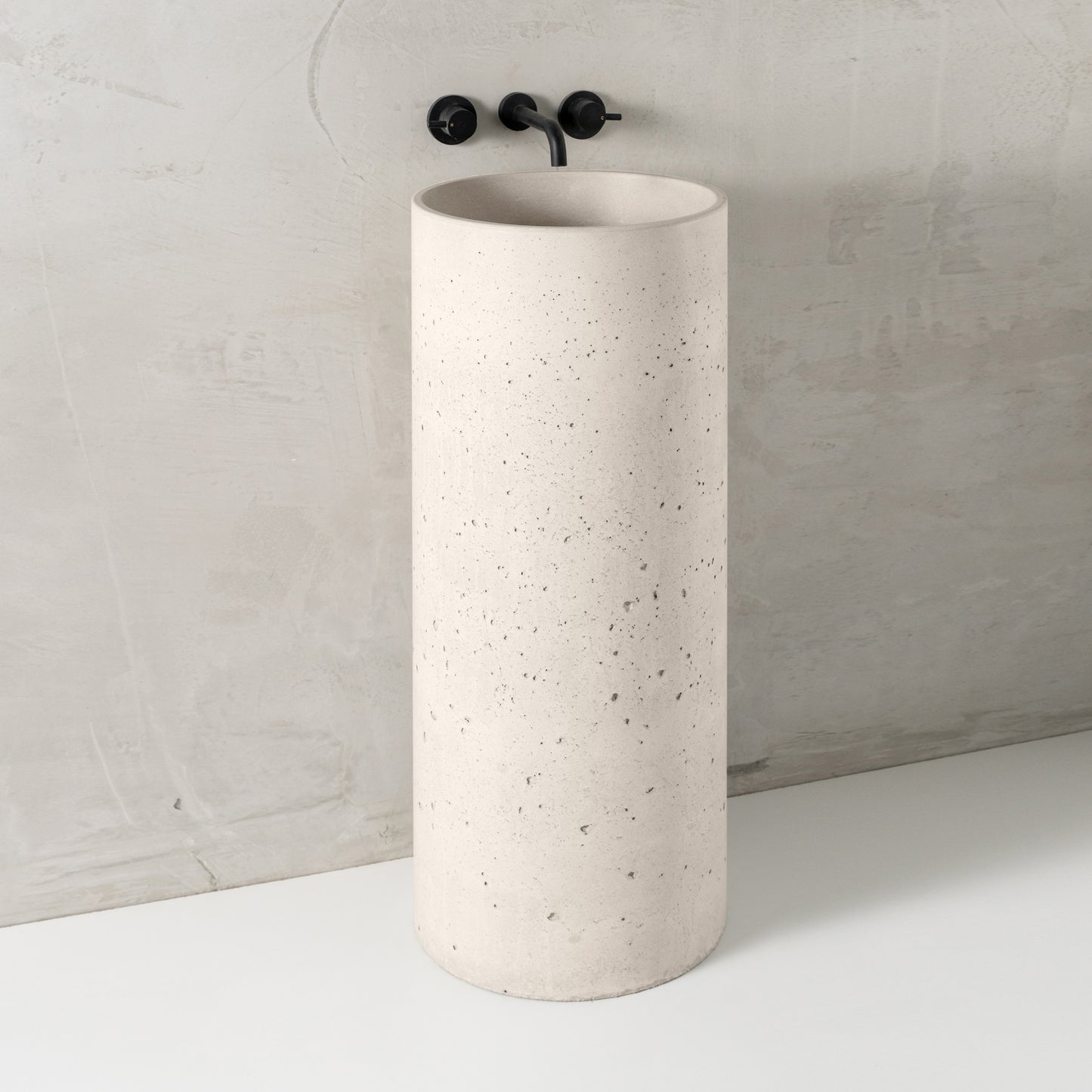 Nina concrete basin, Milk