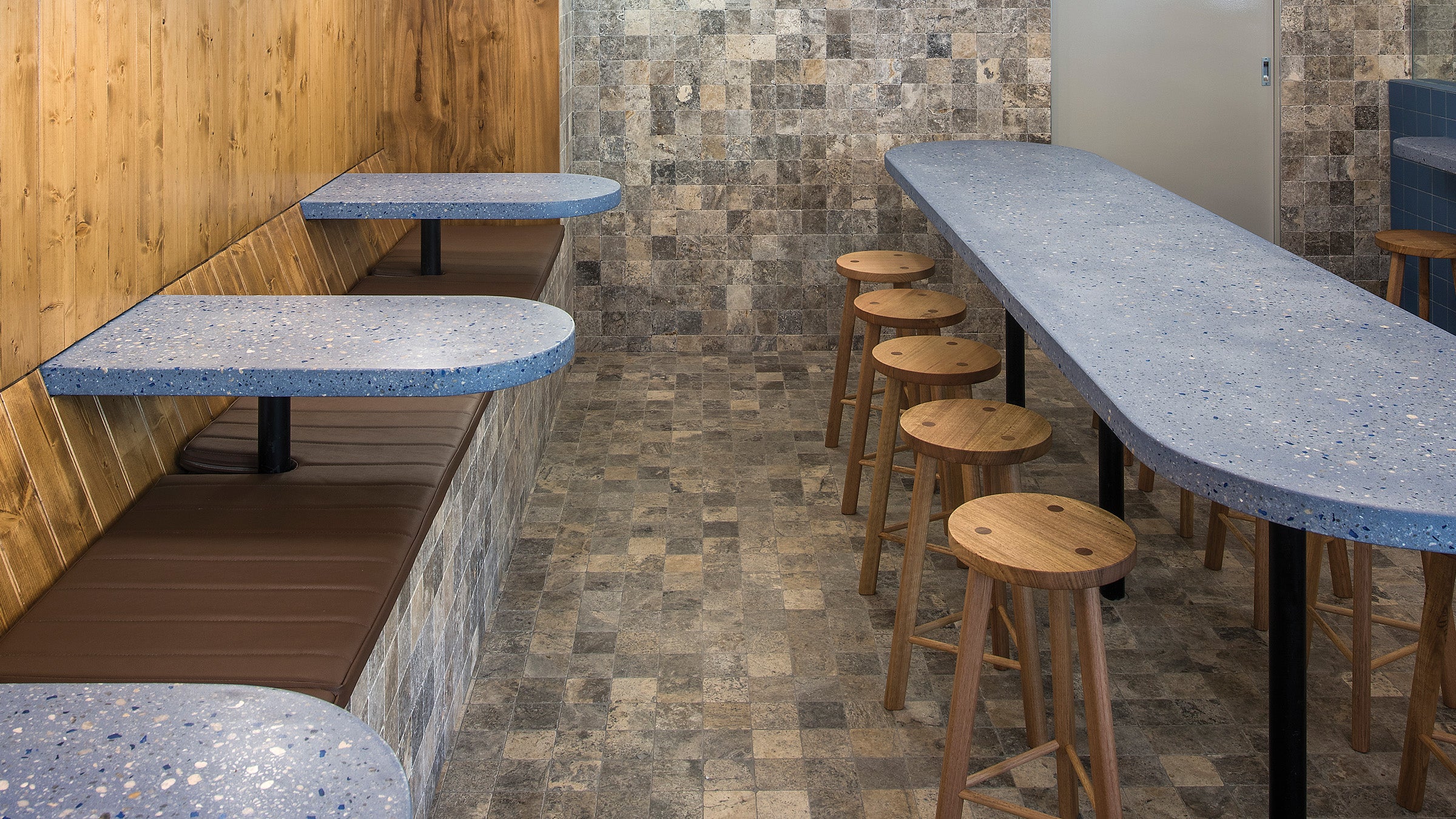 Form-s concrete, Small Fry