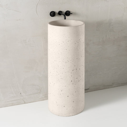 Nina concrete basin, Milk
